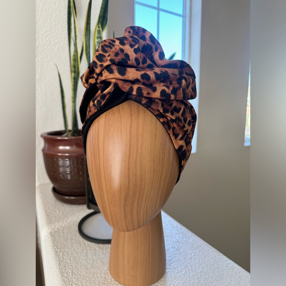 Wired Head Wrap, handmade.